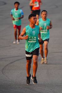 BIB: 1818, 50250
                            <button type="button" onclick="openModal(10505252)" class="btn btn-primary btn-sm float-right btn-popup" data-toggle="modal" data-target=".modal-high-quality">
                        <i class="fas fa-shopping-cart"></i> Add to Cart
                    </button>
                                            <button type="button" onclick="isThisMe(10505252, true)" class="btn btn-success btn-sm float-right btn-popup btn-isme hidden" data-toggle="tooltip" data-placement="bottom" title="นี่คือรูปของคุณใช่ไหม คลิกที่นี่เพื่อเอาเข้าอัลบั้ม">
                        <i class="fas fa-plus"></i> Add to album
                    </button>
                    <button type="button" onclick="isThisMe(10505252, false)" class="btn btn-warning btn-sm float-right btn-popup btn-isnotme hidden">
                        <i class="fas fa-ban"></i> Remove from album
                    </button>